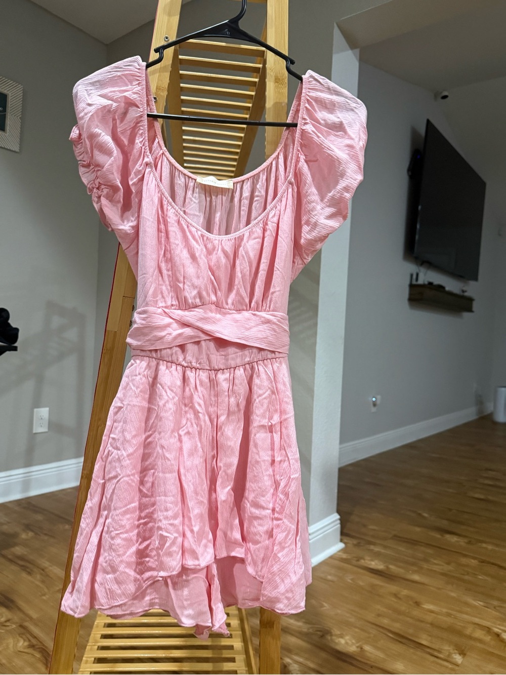 Altar’d State Haisley Double Layered Romper, Size M - Picture 4 of 6